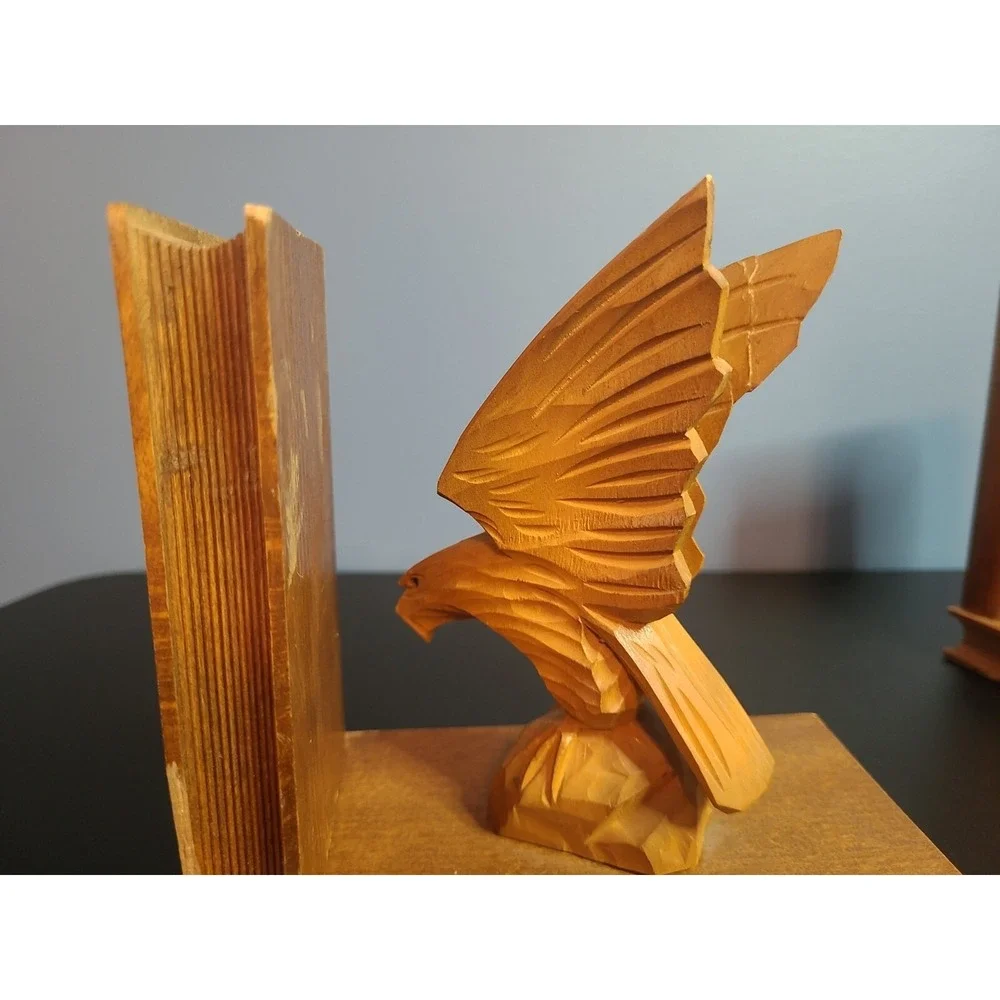 Pair of Bird of Prey American Eagle Hand Carved Wood Vintage Bookends
